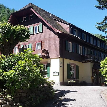 Waldhotel Forellenhof 바덴바덴 외부 사진